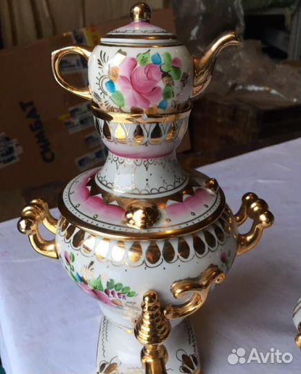 Самовар сувенирный и сахарница Новый