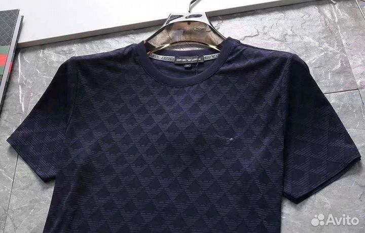 Мужской футболки Emporio Armani