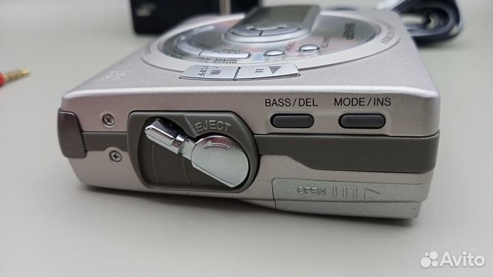 Sharp MD-MS701-S (Japan)