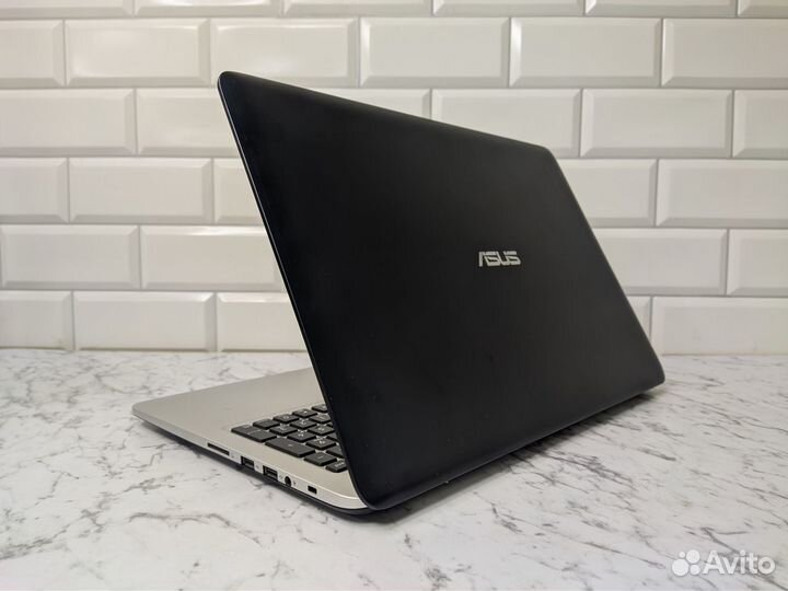 Ноутбук Asus Core i3+nvidia GeForce 940M