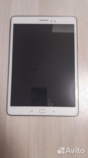 Samsung Galaxy Tab A SM-T555