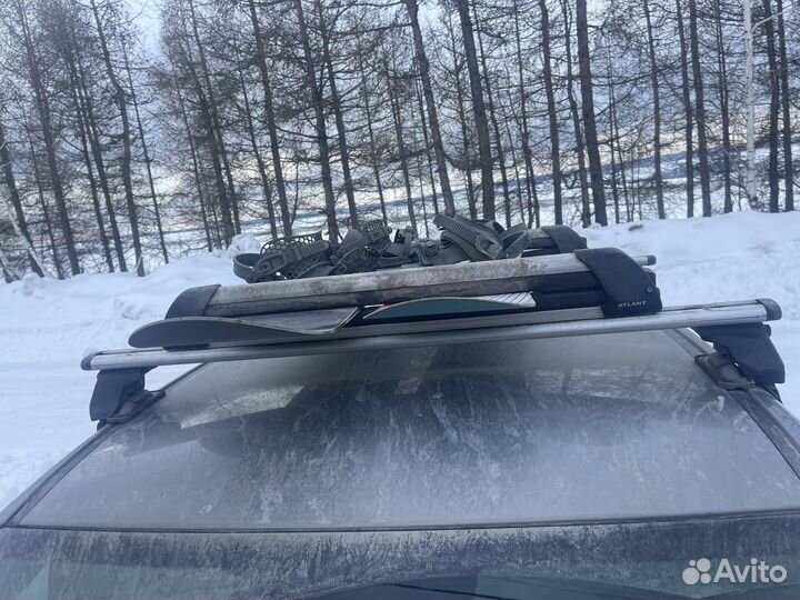 Крепления на крышу для сноуборда