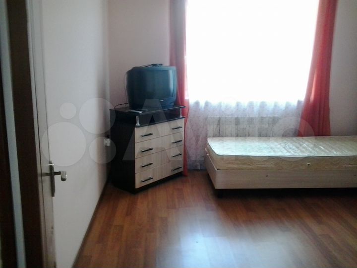 1-к. квартира, 30 м², 1/2 эт.