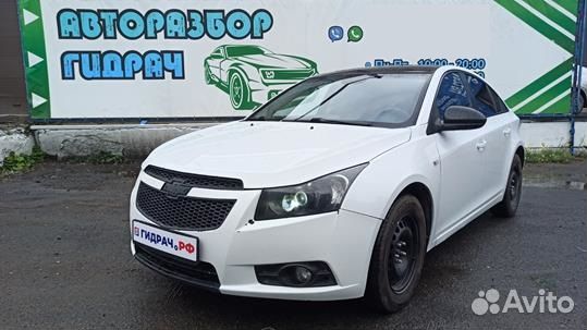 Накладка декоративная Chevrolet Cruze 95919011