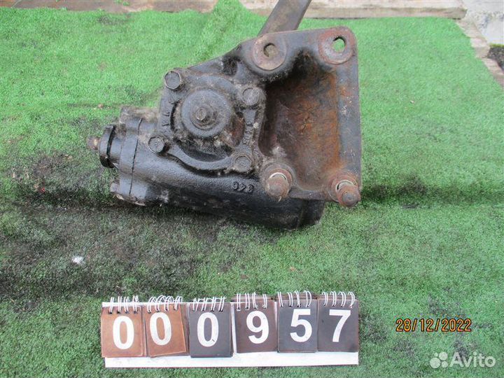 Редуктор рулевой Nissan Atlas H4H41 FD46 1993