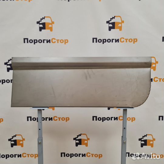 Пенка задней правой двери MB Sprinter 906 maxi