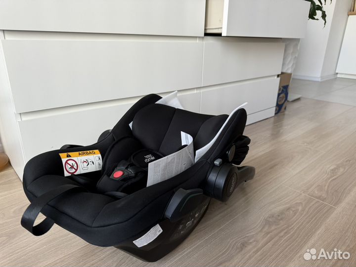 Britax roemer Baby-safe core автолюлька