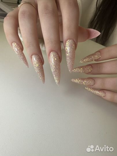 Наращивание ногтей