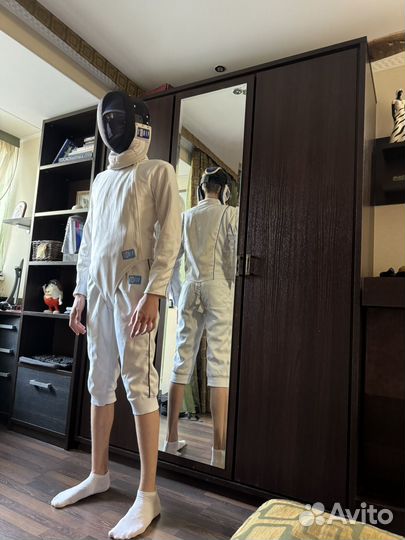 Костюм для фехтования