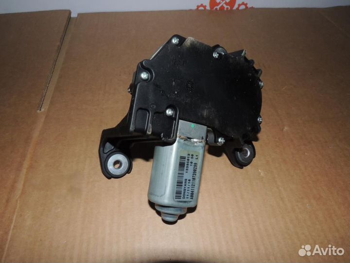 Моторчик заднего стеклоочистителя Opel Astra J