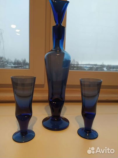 Штоф и рюмки Голубое стекло СССР