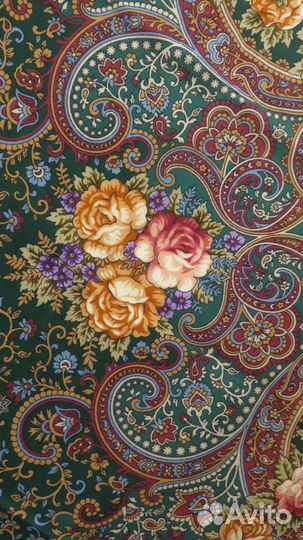 Павловопосадский шерстяной платок