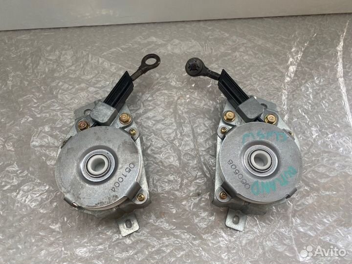 Тросик двери багажника Mitsubishi Outlander CW5W