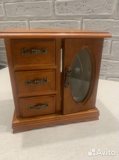 Шкатулка деревянная шкафчик