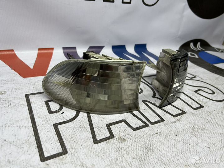 Поворотники бмв Е38 рестайлинг белый