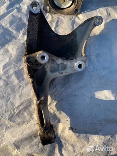 Кронштейн кпп Fiat Albea 350A1000 2011