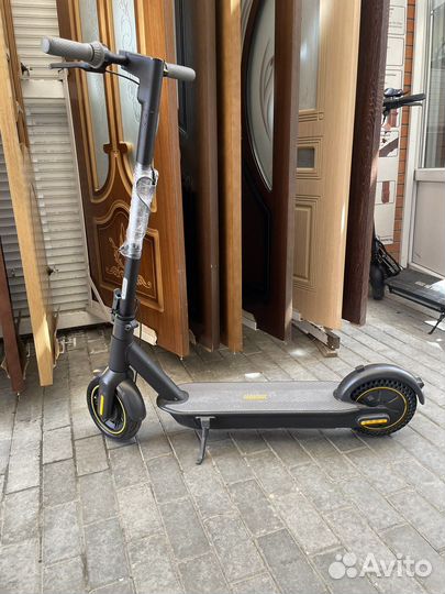 Электросамокат ninebot max g30p