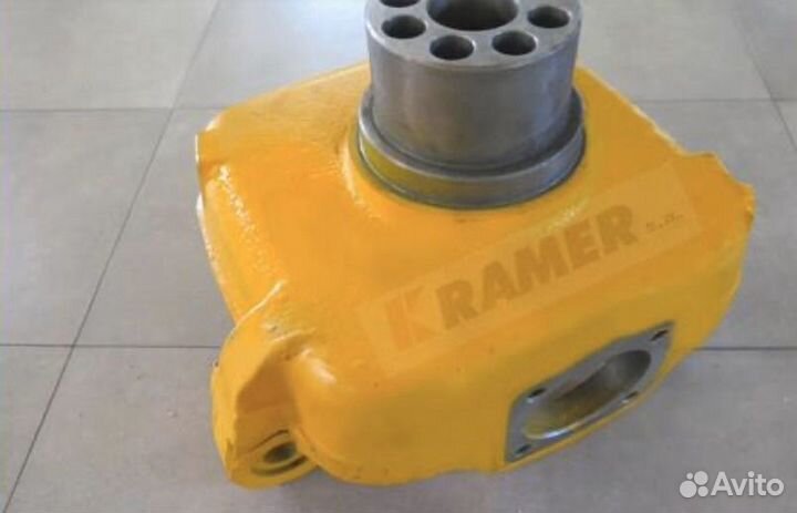 Поворотный кулак левый JCB 3CX 4CX