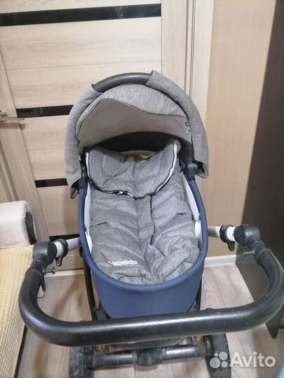 Продам детскую коляску