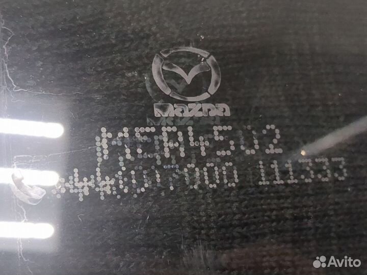 Стекло боковой двери Mazda 3 (BP) 2019, 2022