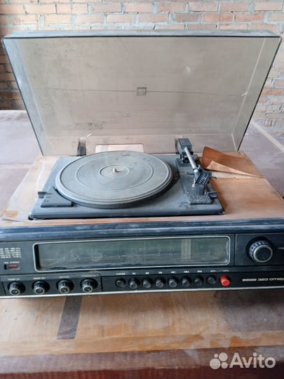 Проигрыватель Вега - 323 стерео