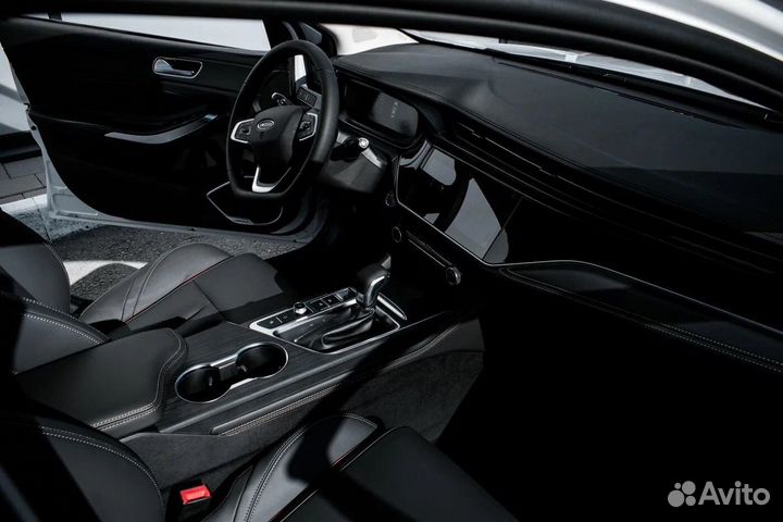 Аренда автомобиля Omoda S5 от GoHub