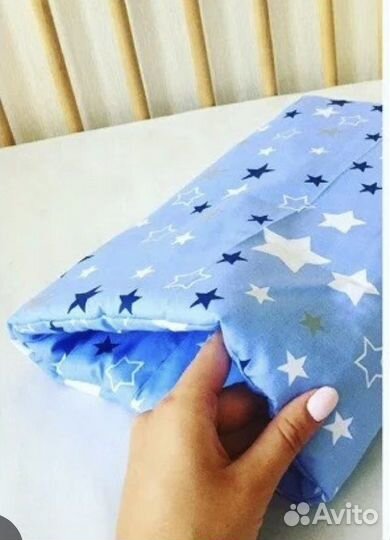 Подушка-позиционер для кормления