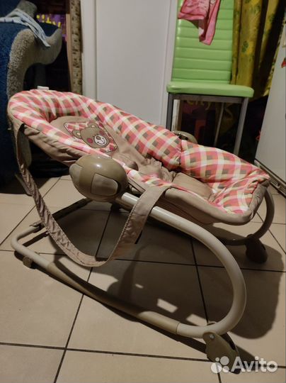 Шезлонг детский