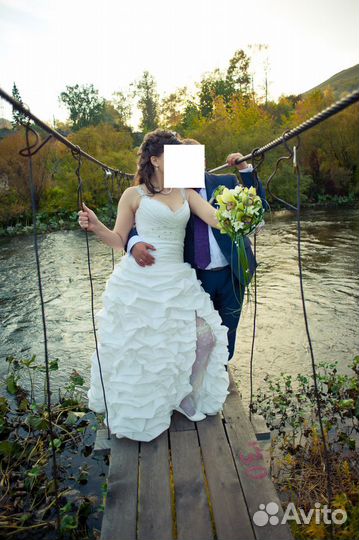 Шикарное свадебное платье