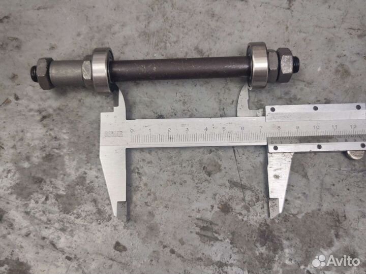 Ось для велосипеда, задняя, передняя