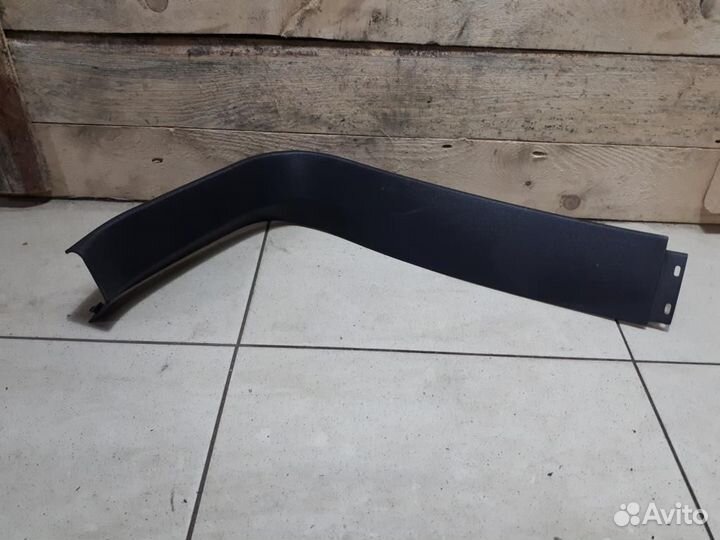 Обшивка двери багажника Opel Astra H caravan 2004