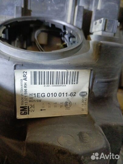 Фара Опель астра j