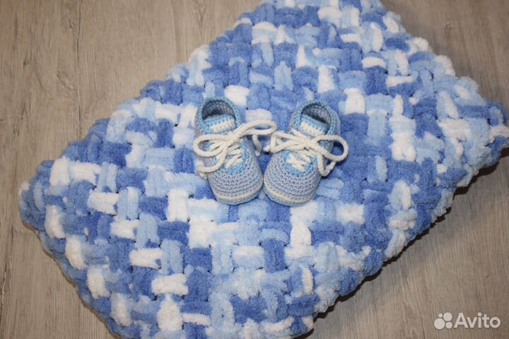 Вязаный плюшевый плед подарок новорожденному новый