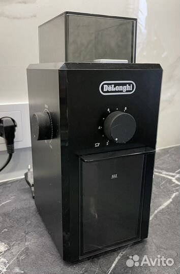 Кофемолка delonghi kg79