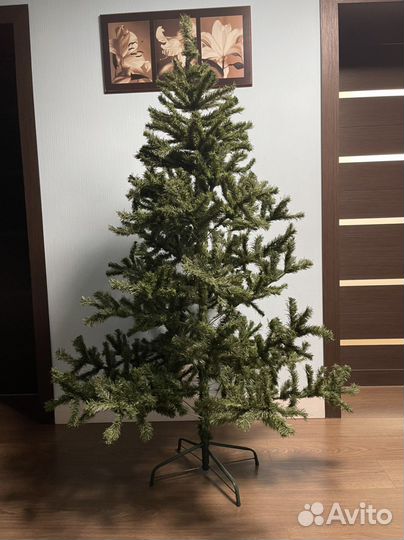 Елка искусственная