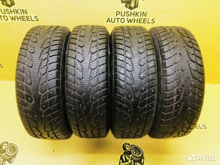 Комплект колес Sunfull SF-W11 215/60R16 KIA