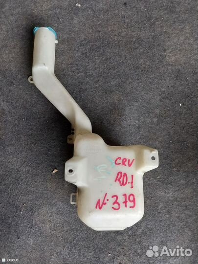 Бачок омывателя на honda CRV RD1