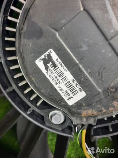 Вентилятор охлаждения радиатора Jaguar Xf X250