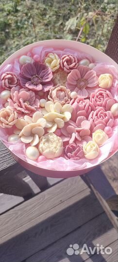 Букет цветы в коробке