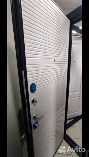 Входные двери со склада
