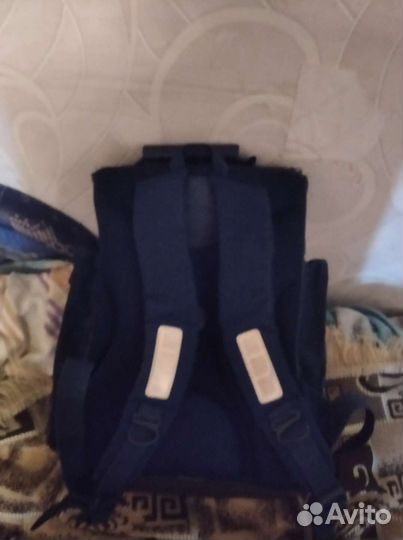 Школьный рюкзак