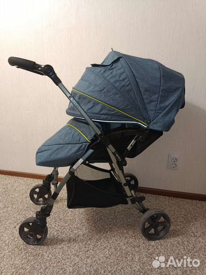 Прогулочная коляска capella