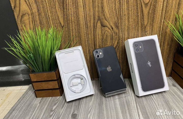 iPhone 11, 64 ГБ