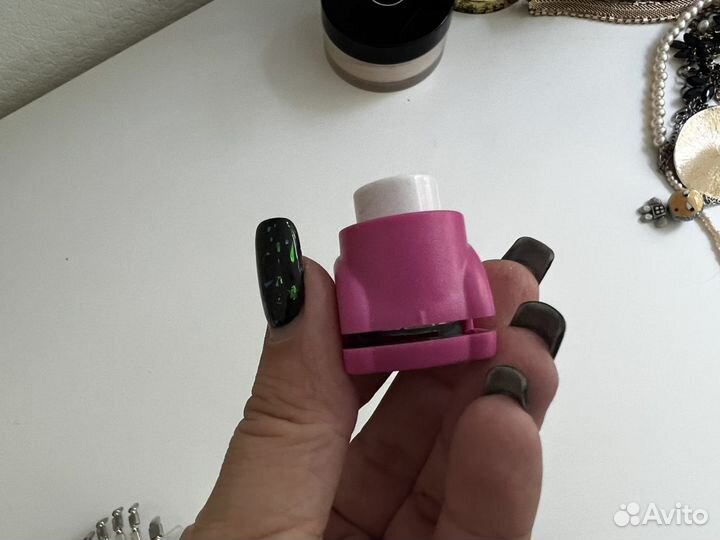 Фигурный дырокол для скрапбукинга цветочек