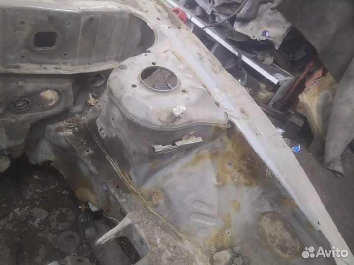 Рамка радиатора Nissan Cefiro A32 VQ20DE 1995