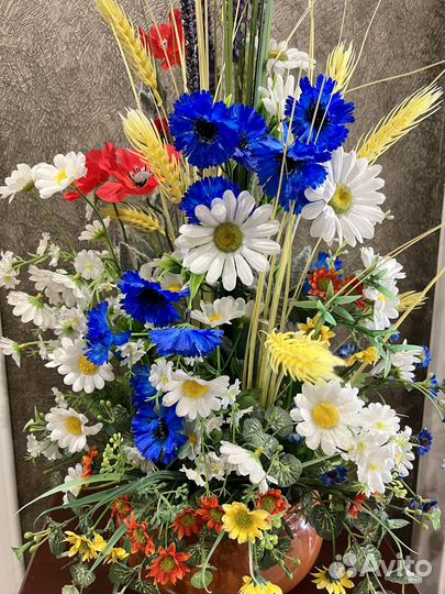 Композиция полевые цветы искусственные в вазе