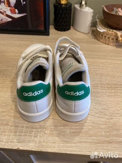 Кроссовки adidas 30