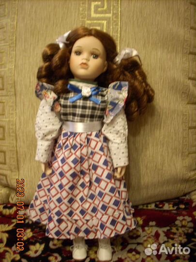 Винтажная фарфоровая кукла 40 см из Европы