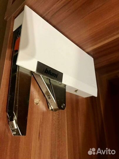 Мебельная фурнитура blum