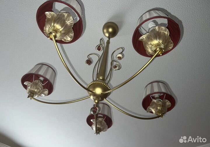 Люстра и бра (2шт)